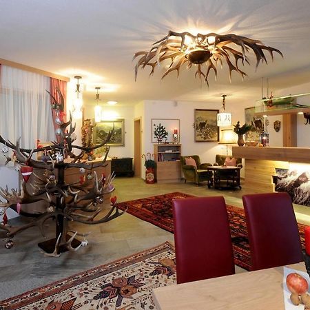 Jagdhof Ligedl Aparthotel Mayrhofen Bagian luar foto